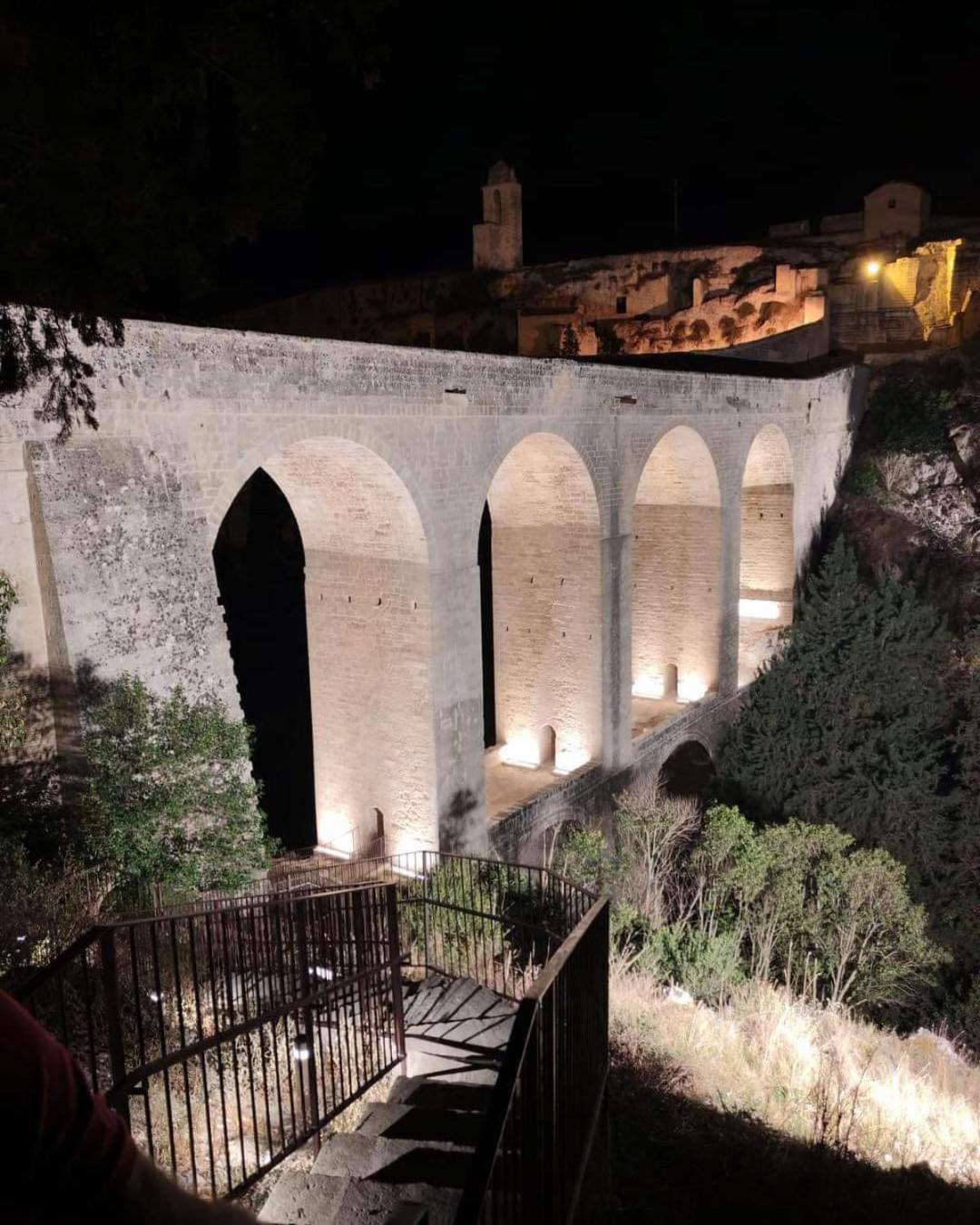 B&B Sotto L'Arco Gravina in Puglia Luaran gambar